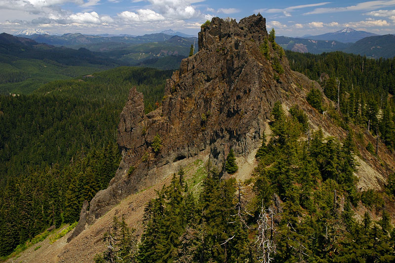 Tidbits Mountain and Cascades